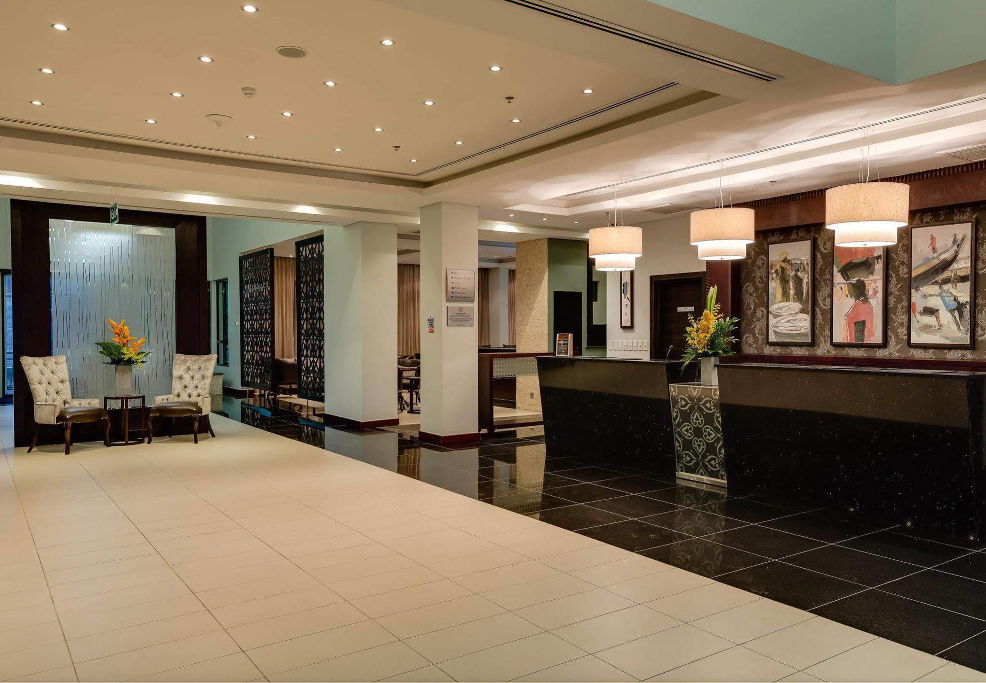 Alliance Hotel By Eagles Sekondi-Takoradi Екстериор снимка