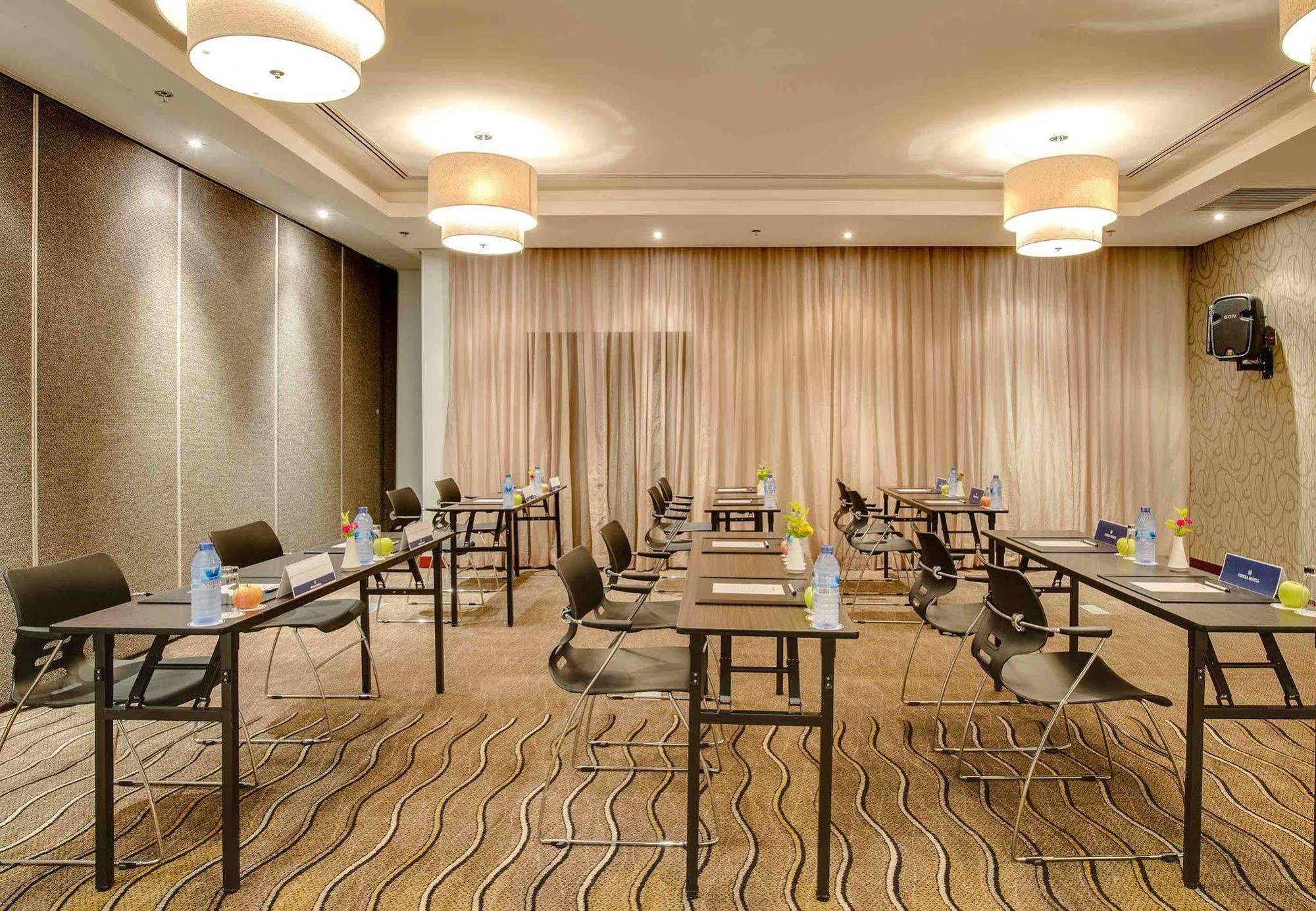Alliance Hotel By Eagles Sekondi-Takoradi Екстериор снимка